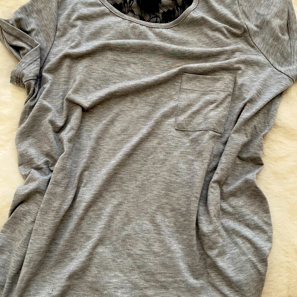 Forever 21 large lace T-shirt